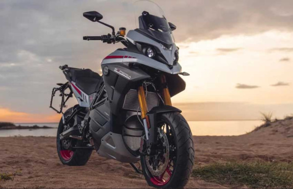 Energica Italia Hadirkan Sepeda Motor Listrik Bertenaga Besar 180 HP