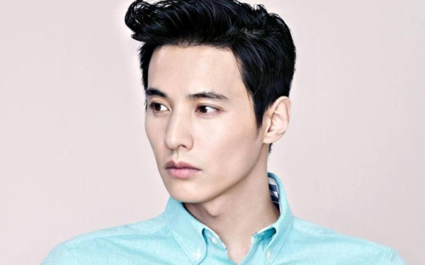 7 Artis Korea yang Punya Pekerjaan Berbeda sebelum Terkenal, Nomor 5 Jualan Pakaian Dalam