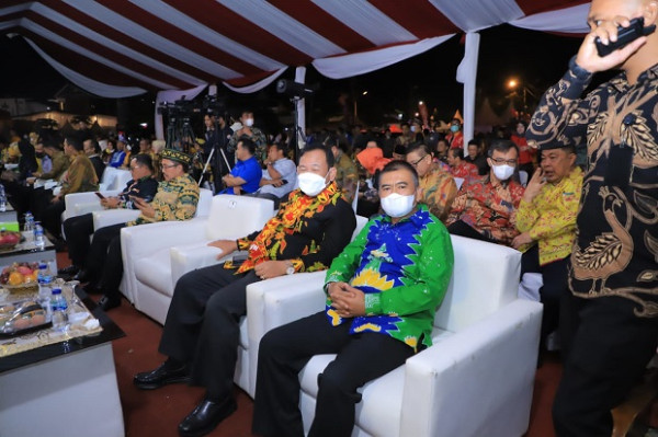 Buka Lampung Fair 2022, Gubernur Lampung Sempatkan Nikmati Kopi di Stand Anjungan Tulang Bawang