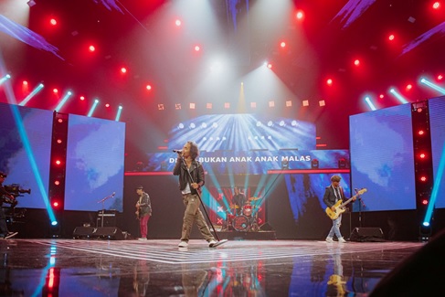 Kolaborasi Slank dan Malikoendang Sang Jawara #IdolaTikTok Sukses Hipnotis Penonton ‘TikTok For You Stage’
