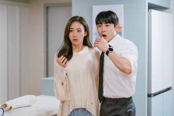 10 Drama Korea Komedi Romantis Terbaru Rating Tertinggi di MyDramaList