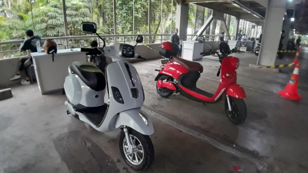 Deretan Motor Bensin dan Listrik yang Bisa Anda Coba di IMOS 2022 Hari Ini!