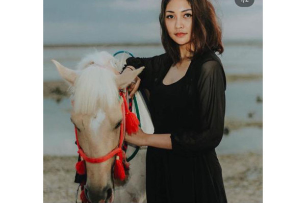 5 Potret AKP Rita Yuliana Tanpa Seragam Polisi, Cantiknya Kebangetan!