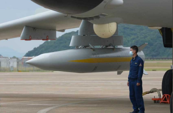 China Bikin Senjata Baru Mirip Rudal Kinzhal Rusia, Diluncurkan dari Pesawat Pengebom H-6K
