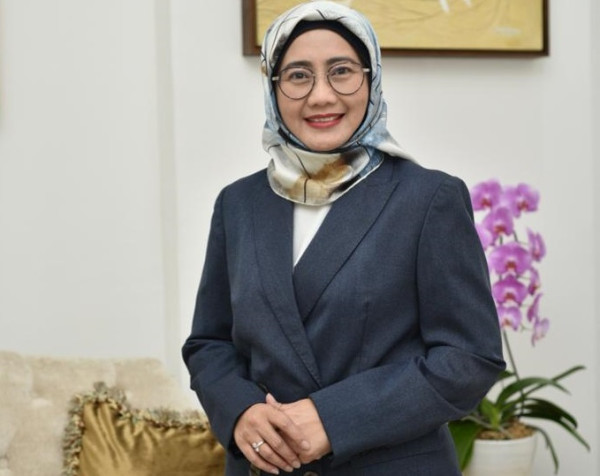 Komitmen Kesetaraan Gender, Direktur Keuangan Pertamina Raih Penghargaan Indonesia WEPs 2022