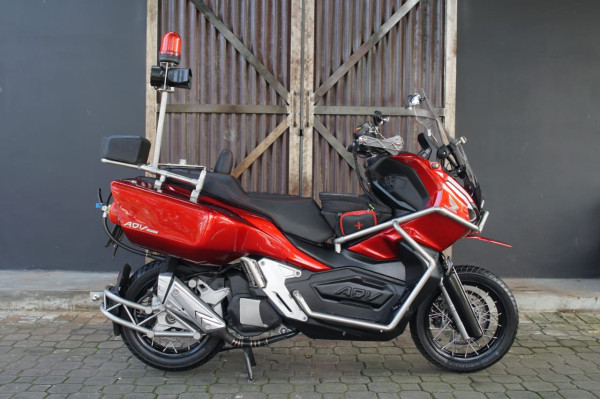 Usung Konsep Motorescue, Honda ADV Diubah Jadi Motor Pemadam Kebakaran