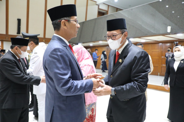 Heru Budi Lantik 9 Direktur RSUD, Kepala BPKD, dan 1 Wakil Wali Kota