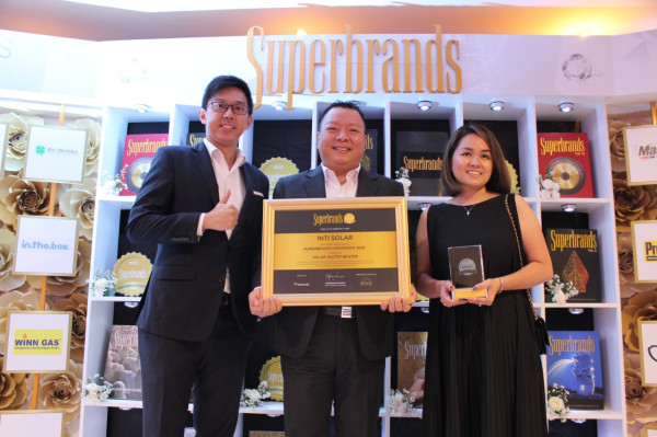 Pemanas Air Tenaga Matahari Inti Solar Raih Superbrands Award