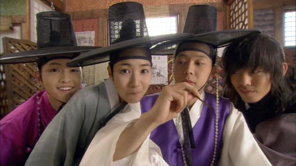 6 Drama Korea Sageuk dengan Karakter Gender Bender yang Seru Dinikmati