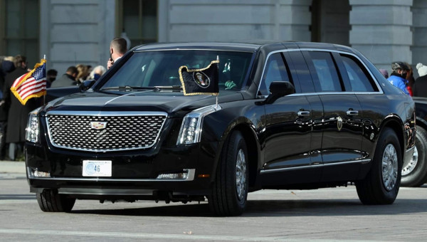 Viral, Warganet Komentari Tebalnya Pintu Mobil The Beast Milik Joe Biden
