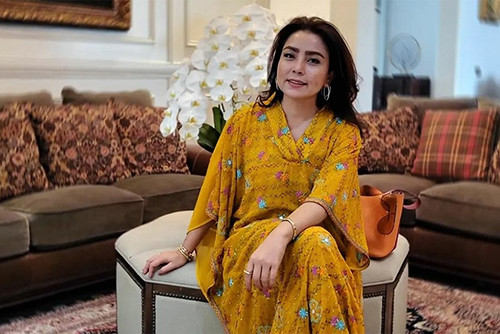 4 Artis yang Jadi Menantu Keluarga Cendana, Nomor 3 Model Senior