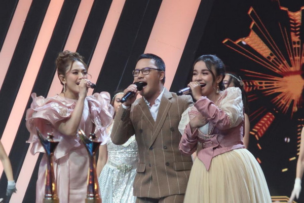 Ayu Ting Ting Boyong 3 Penghargaan, Radja Sukses Menggetarkan Panggung ADI 2022