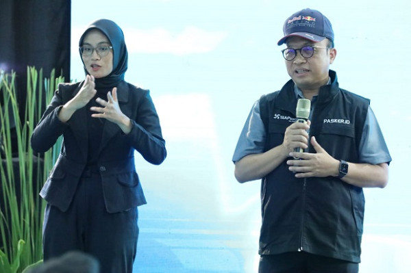 Pusat Pasar Kerja Solusi Ketenagakerjaan di Era Revolusi Digital