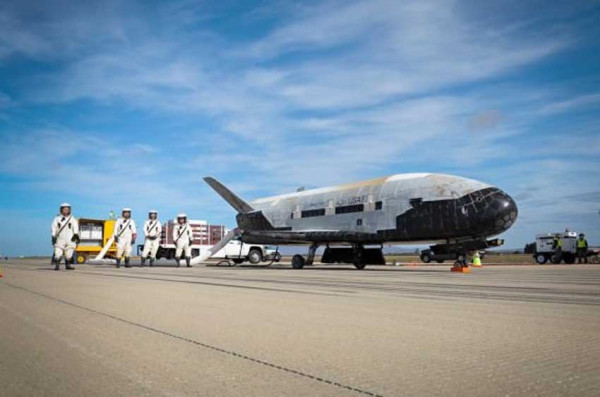 Bikin Takut Rusia dan China, Ini Kecanggihan X-37B Pesawat Ruang Angkasa Rahasia Militer AS