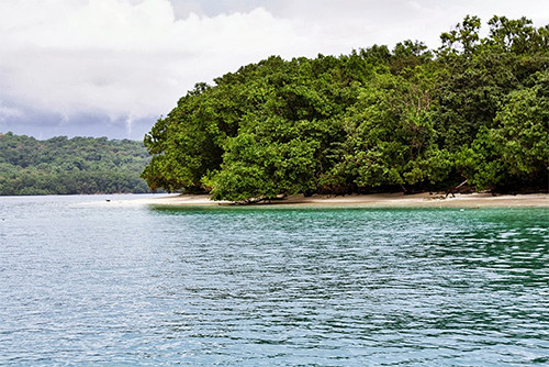 4 Destinasi Wisata Cantik di Sekitar Taman Nasional Ujung Kulon