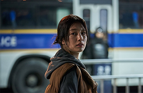 5 Film Korea Mirip Bargain yang Bertema Bencana Alam, Nomor 3 Terinspirasi Tsunami Aceh