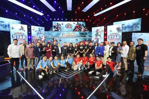 Foto Bersama Pasca-Launching Fight of Legends