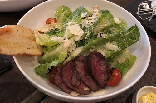 Mencicipi Steak Lezat ala The Meat Guy, Antreannya Sudah Sampai 2023