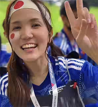 5 Potret Suporter Wanita Piala Dunia 2022, Cantik Bikin Pria Susah Kedip