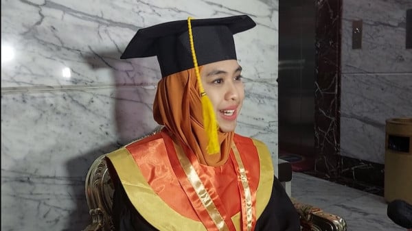 4 Artis Indonesia yang Kuliah Jurusan Pendidikan, Nomor Terakhir Penyanyi Senior