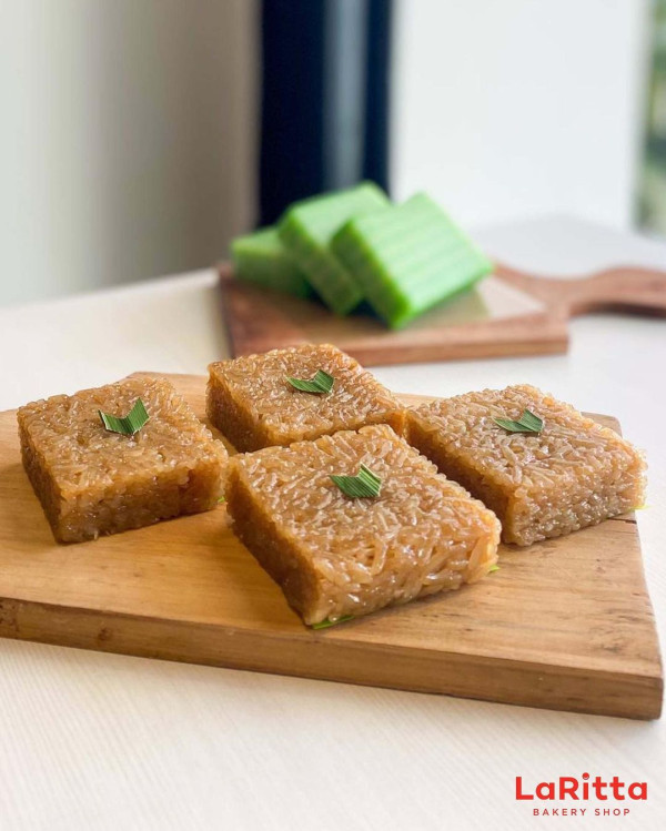7 Dessert Terpopuler Asal Indonesia, Ada Dadar Gulung hingga Kolak!