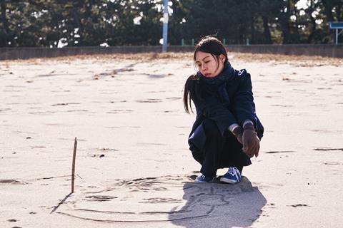 4 Film Korea yang Pemerannya Jadi Orang Ketiga, Nomor Terakhir Dibintangi Jeon Do Yeon