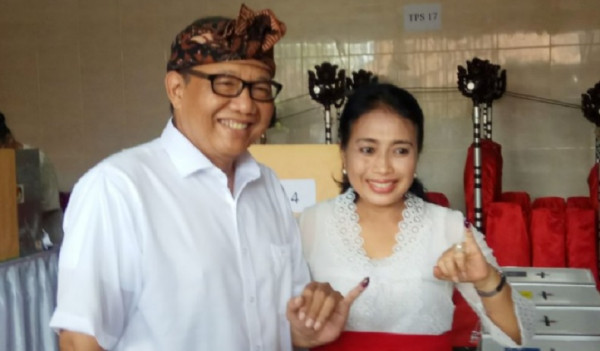 Deretan Pasutri yang Menjabat Menteri, Nomor 3 Sama-sama Menkes
