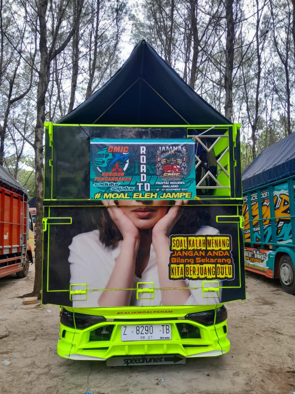 Ini Jawaban Para Sopir Soal Tulisan Lucu dan Menggelitik di Body Truk