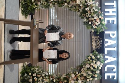 Central Mega Kencana Resmikan Gerai ke-100 melalui The Palace Jeweler Pakuwon Mall Surabaya