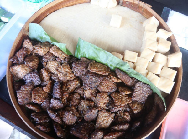 5 Rekomendasi Makanan Khas Gunungkidul yang Unik, Nomor 3 Bahan Bakunya Belalang