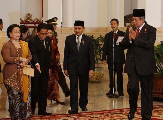 5 Momentum Jabat Tangan dan Tegur Sapa SBY dengan Megawati