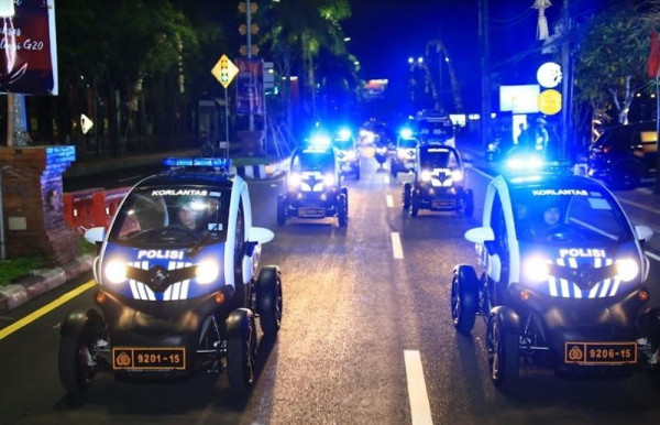 10 Mobil Polisi Terbaik di Dunia, Ada Supercar hingga Mobil Listrik