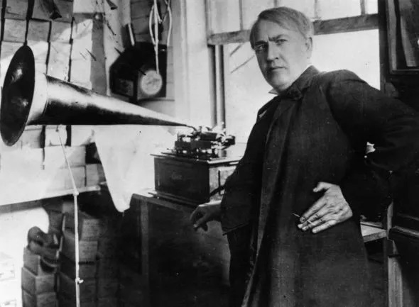 Benarkah Nikola Tesla Pernah Dikhianati oleh Thomas Edison? Simak Penjelasannya!