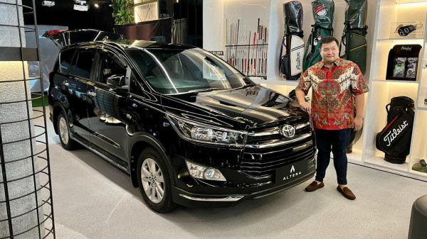 Siapkan Rp 88 Juta, Interior Innova Anda Bisa Diubah Semewah Toyota Alphard