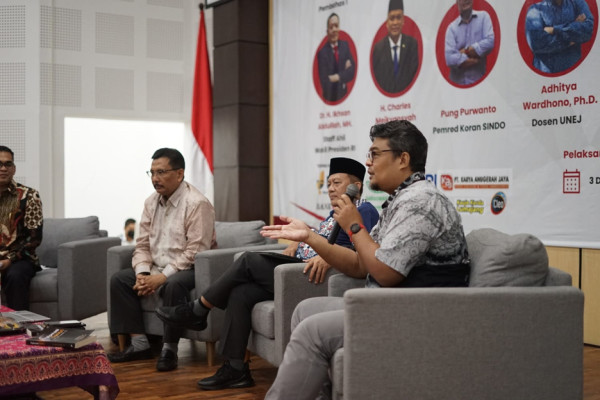 Ditutup Bedah Buku Diplomasi Santri, Tegalboto Memanggil Siap Menggebrak di Jilid Ketiga