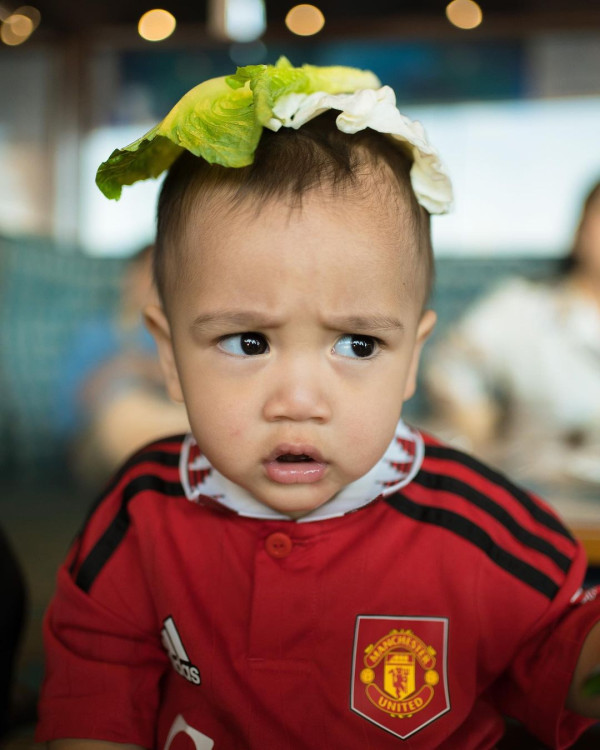 5 Anak Artis Indonesia yang Pintar Sejak Bayi, Nomor 3 Diajarkan Berenang dari Usia 1 Bulan