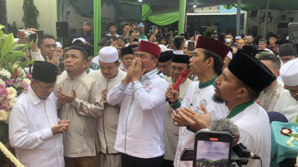 Dihadiri Ustaz Abdul Somad, Eks Napi Umar Kei Resmikan Masjid di Kota Bekasi
