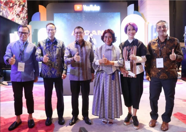 Hary Tanoe Hadiri Acara YouTube Creator