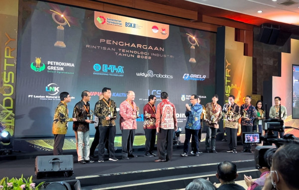 Inovatif dalam Teknologi, 11 Perusahaan Raih Penghargaan Rintek