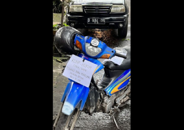 Penampakan Polsek Astana Anyar usai Ledakan Bom Bunuh Diri