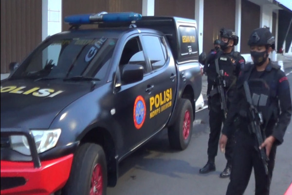 Tegang! Penampakan saat KPK Tangkap Bupati Bangkalan
