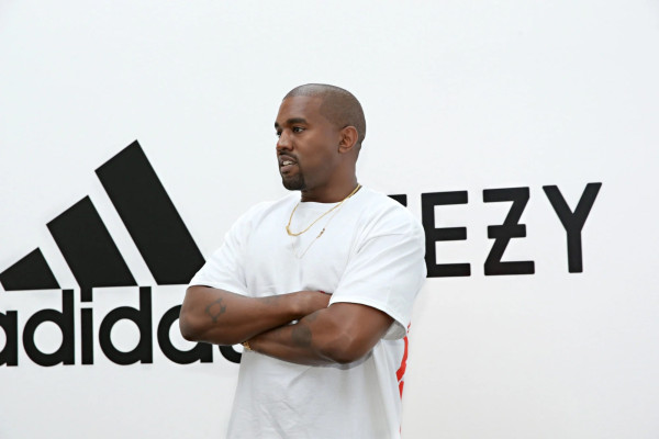 5 Artis yang Pernah Diputus Kontrak Kerja, Kanye West Dipecat Adidas