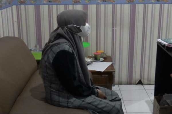 Tuban Gempar! Beredar Video Mesum di Depan Balita, Polisi Tangkap Pemeran Wanita