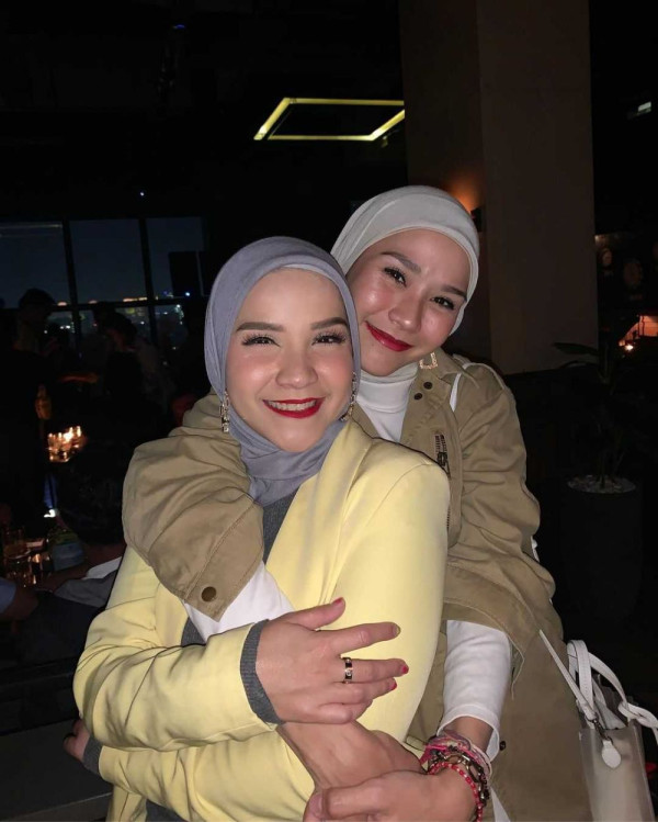 6 Adik Kakak Artis yang Menikah di Waktu Berdekatan, Terbaru Maudy Ayunda dan Amanda Khairunnisa