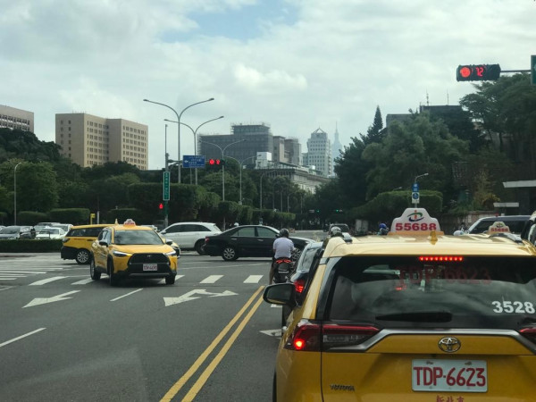 Taiwan Siapkan Skenario Terburuk Hadapi China