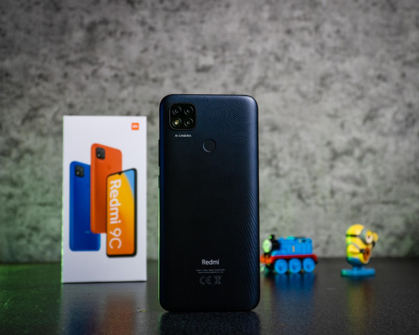 Daftar Harga HP Redmi Desember 2022, Mana yang Termurah?