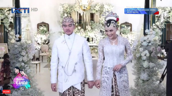 Makna Kain Motif Semen Garuda yang Dipakai Kaesang dan Erina di Akad Nikah