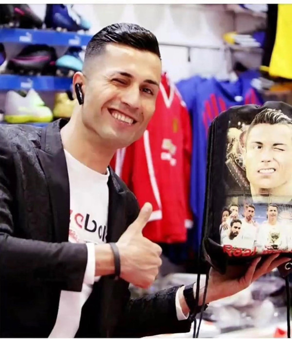 Viral! Tukang Bangunan Mirip Ronaldo, Sering Diajak Kencan Banyak Wanita