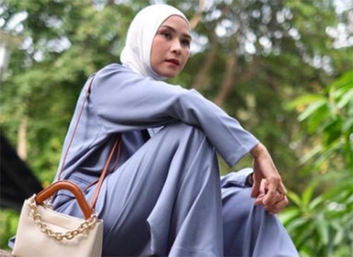 5 Artis Indonesia yang Beralih Profesi Jadi Pedagang, Nomor Terakhir Jualan Kopi