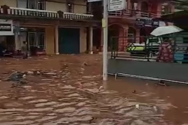 Sungai Cibalapulang Meluap, 2 Kampung di Cianjur Terendam